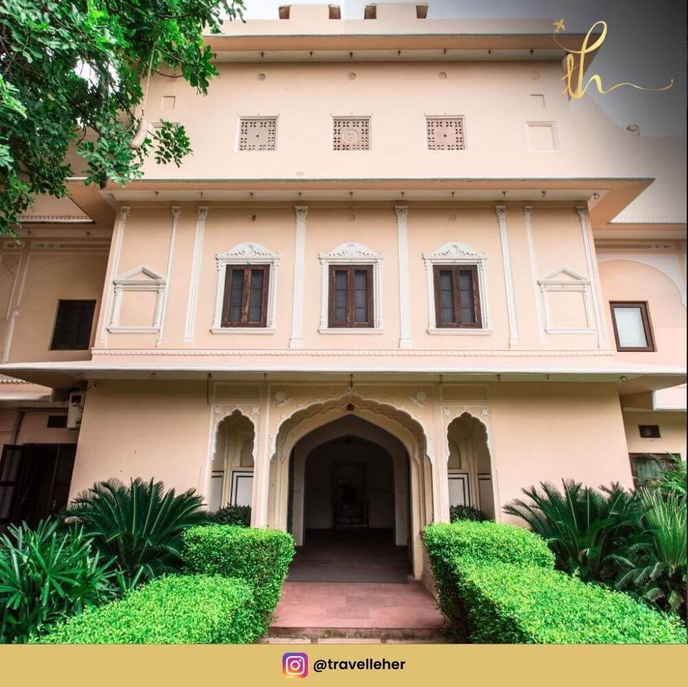 Royal Heritage Haveli – Heritage Premium Suite