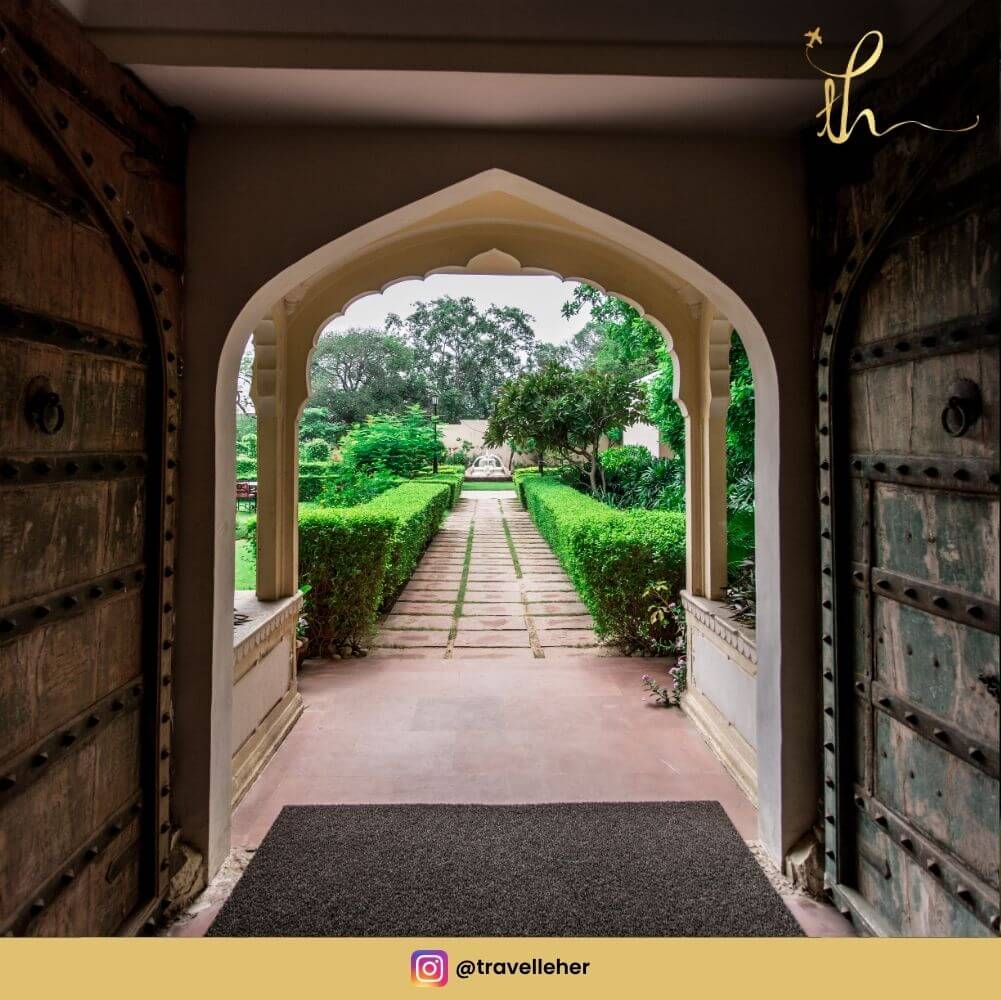 Royal Heritage Haveli – Heritage Classic Suite